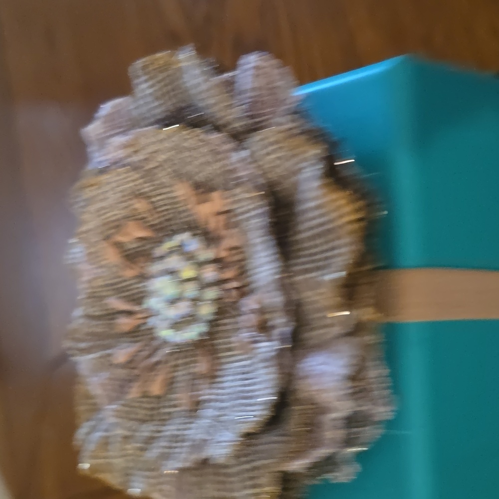 Tieks Box And 2 Color Burlap Flower Topper - image 2